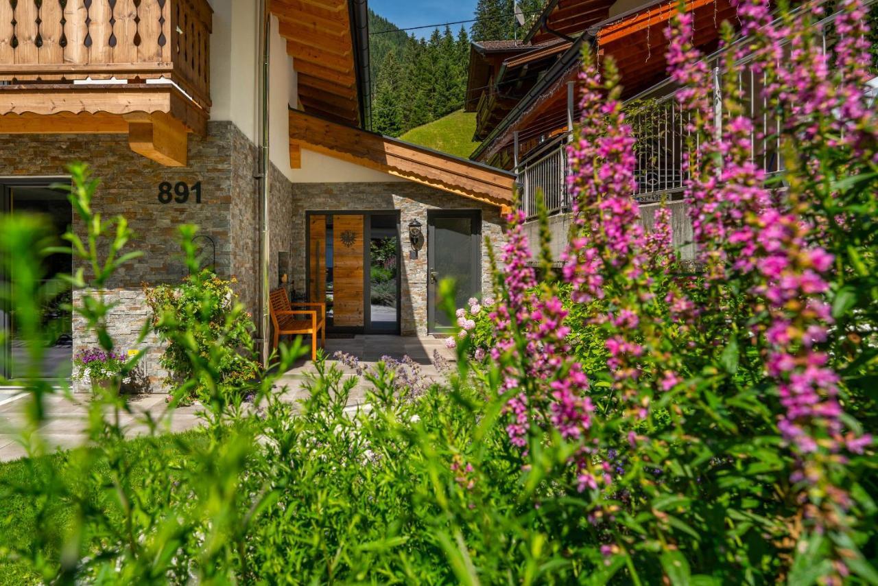 Chalet Alpendomizil Ahorn Mayrhofen Exterior foto